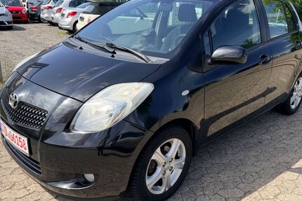 Toyota Yaris 210.000 km 3.333 &euro; Buxtehude 21614