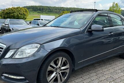 Mercedes-Benz E 250 390.000 km 8.950 &euro; Simmozheim/Stuttgart 75397