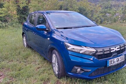 Dacia Sandero 71.000 km 13.900 &euro; Plattling 94447