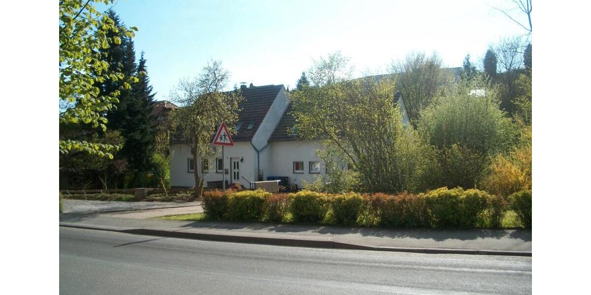 Einfamilienhaus Höxter - 7 Zimmer, 210 m&sup2;, 187.500&euro; | Angebot:27137104