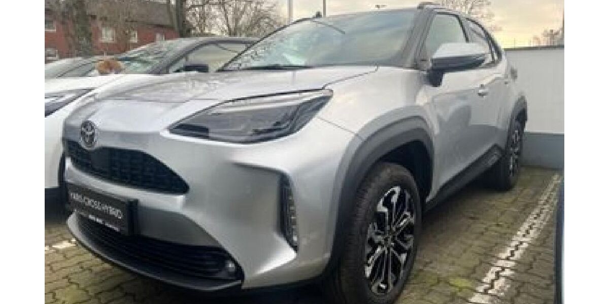 Toyota Yaris Cross 5.000 km 28.990 &euro; Bremerhaven 27580
