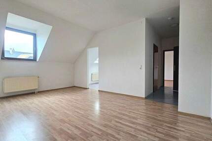 2-Raum Dachgeschoßwohnung