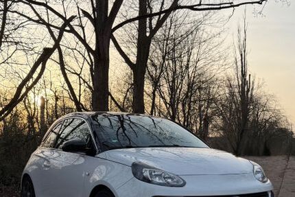 Opel Adam 125.931 km 6.490 &euro; Mannheim 68259