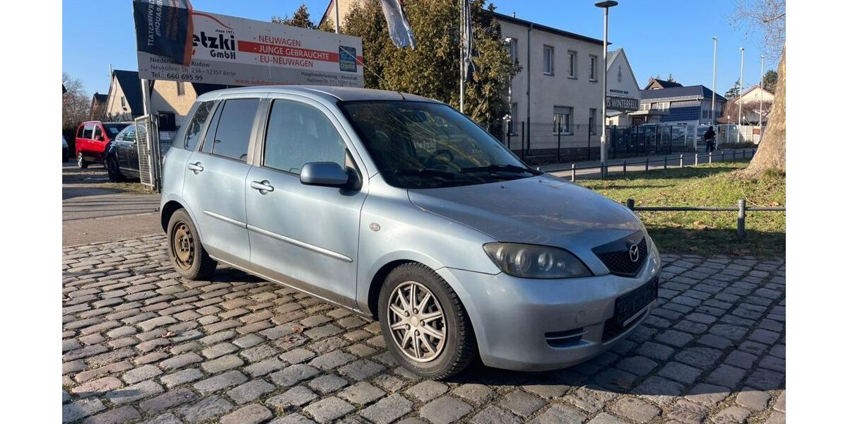 Mazda 2 199.305 km 950 &euro; Berlin 12357