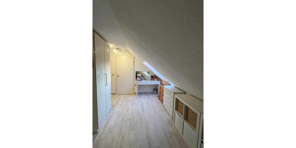 Dachgeschoßwohnung Troisdorf Bergheim - 1 Zimmer, 40 m&sup2;, 550&euro; | Angebot:25999472