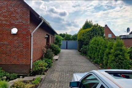 Grosses Einfamilienhaus zu vermieten direkt in Warsingsfehn 8 zimmer