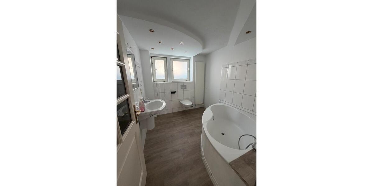 Erdgeschoßwohnung Stutensee - 2 Zimmer, 56 m&sup2;, 950&euro; | Angebot:26662136