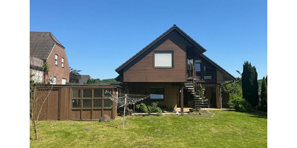 Einfamilienhaus Hiddenhausen - 6 Zimmer, 180 m&sup2;, 450.000&euro; | Angebot:26337298