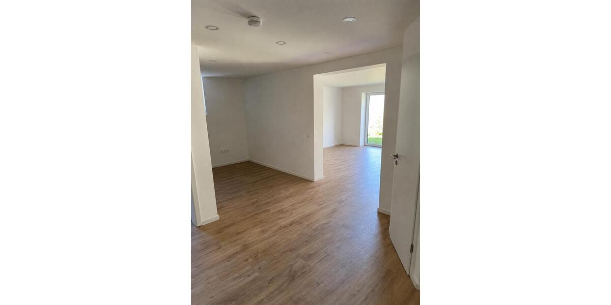 Etagenwohnung Sinzig - 2 Zimmer, 80 m&sup2;, 920&euro; | Angebot:26399642