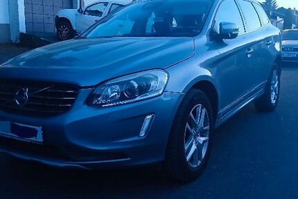 Volvo XC60 98.000 km 19.900 &euro; Maintal 63477