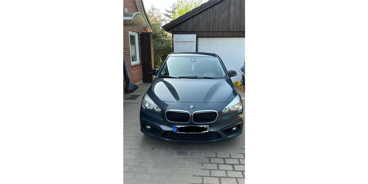 BMW 225 Active Tourer 220.785 km 12.000 &euro; Ahrenshöft 25853