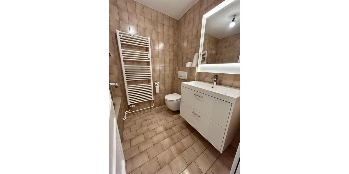 Etagenwohnung Hausham - 2 Zimmer, 63 m&sup2;, 900&euro; | Angebot:26131543