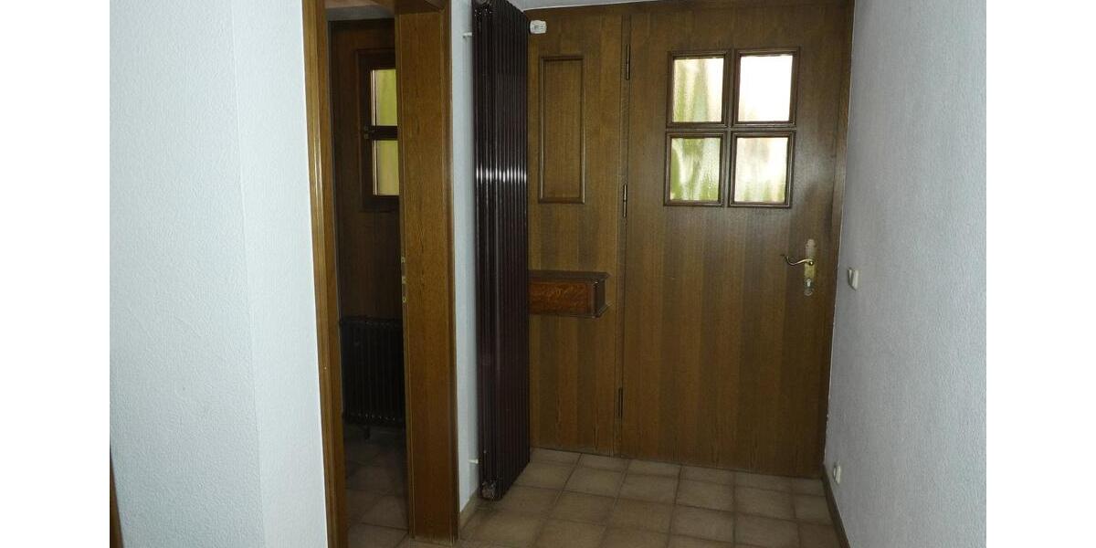 Reihenhaus Saarbrücken Brebach-Fechingen - 6 Zimmer, 195 m&sup2;, 349.000&euro; | Angebot:27166522