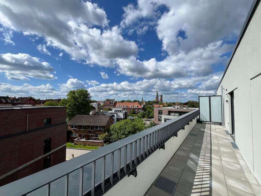 Wohnung zum Mieten in Lüneburg 2.020 € 115.25 m²