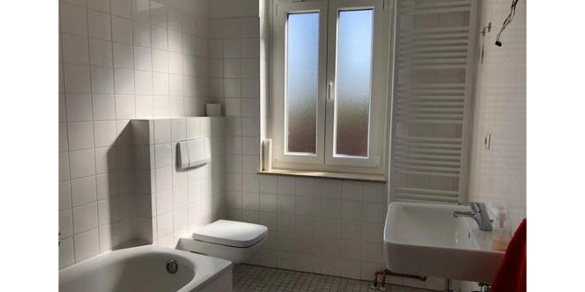 Etagenwohnung Hofgeismar - 3 Zimmer, 96 m&sup2;, 915&euro; | Angebot:24836244