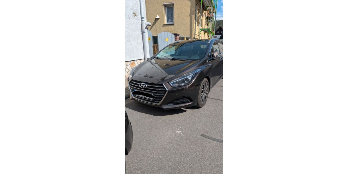 Hyundai i40 137.500 km 10.000 &euro; Höchst 64739