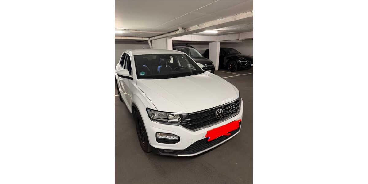 VW T-Roc 34.180 km 20.900 &euro; Stuttgart 70190