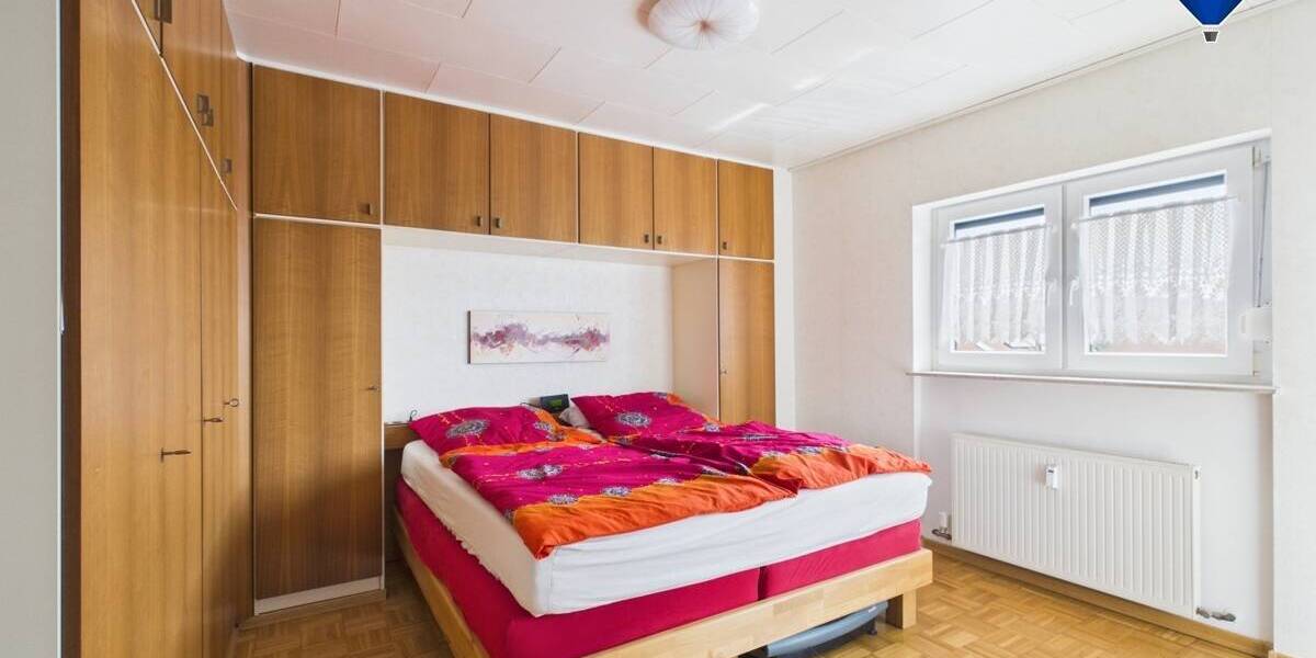 Mehrfamilienhaus, Wohnhaus Saarbrücken / Dudweiler Dudweiler - 8 Zimmer, 228 m&sup2;, 399.000&euro; | Angebot:26305944