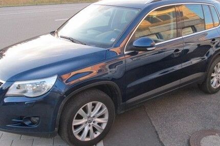 VW Tiguan 197.000 km 3.450 &euro; Künzelsau - Gaisbach 74653