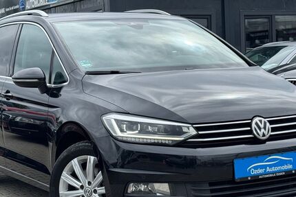 VW Touran 149.415 km 16.990 € Lollar 35457