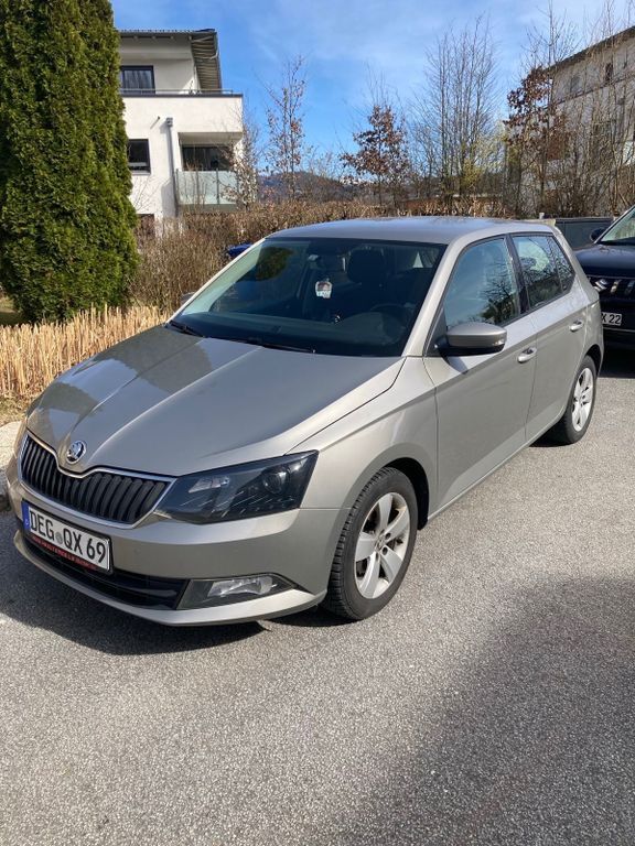 Skoda Fabia 102.000 km 6.999 € Deggendorf 94469