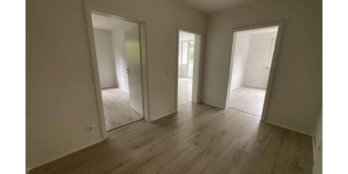 Etagenwohnung Velbert Velbert-Mitte - 2 Zimmer, 63 m&sup2;, 479&euro; | Angebot:27352311