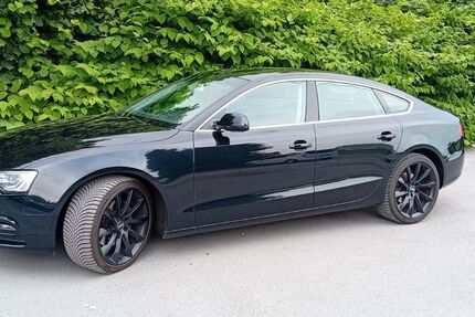 Audi A5 180.000 km 18.400 &euro; Hamm 59073