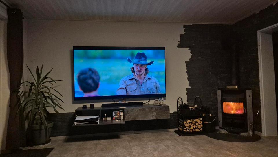 Schönes großes 1-2 Familienhaus in Reyershausen zu verkaufen zimmer