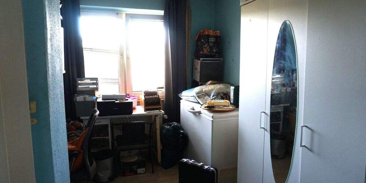 ***Wohnung mit Balkon in Bad Arolsen zu verkaufen*** 3 zimmer