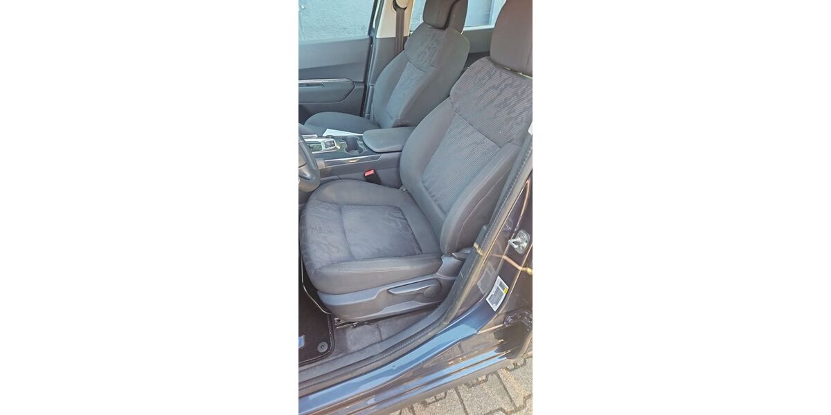 Peugeot 3008 148.500 km 6.450 &euro; Kronau 76709