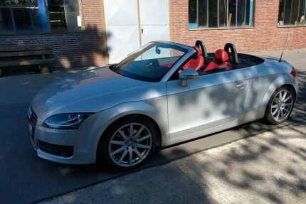 Audi TT 325.000 km 4.490 &euro; Detmold 32760