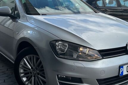 VW Golf 124.725 km 9.890 € Koblenz 56070