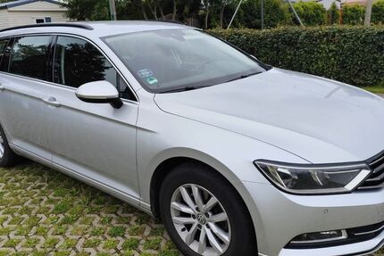 VW Passat Variant 174.000 km 15.999 &euro; Radevormwald 42477