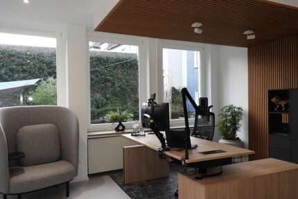 Büro in Hildesheim 1.150 € 176 m²