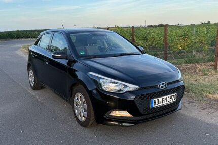Hyundai i20 200.400 km 6.350 &euro; Birkenheide 67134