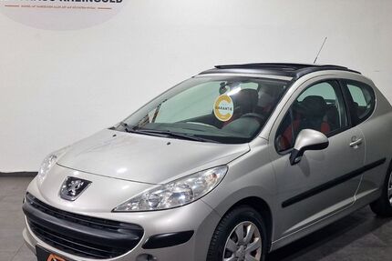 Peugeot 207 165.000 km 2.999 € Mannheim 68199
