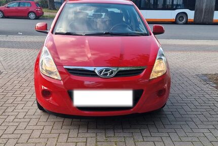 Hyundai i20 102.314 km 3.950 &euro; Hannover 30161