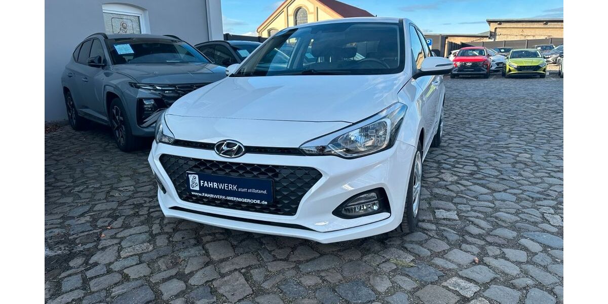Hyundai i20 72.735 km 11.990 &euro; Wernigerode 38855