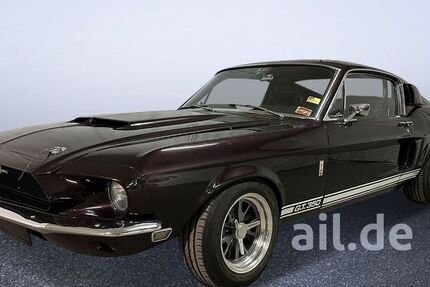 Ford Mustang 9.400 km 89.379 &euro; Grünwald 82031