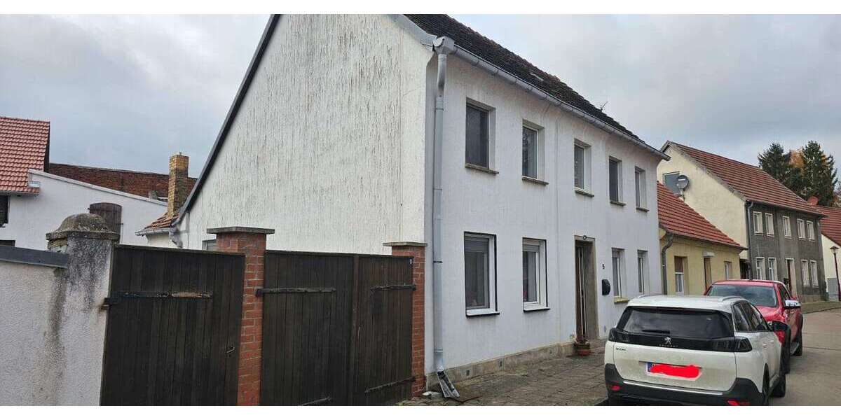 Einfamilienhaus Friesack - 9 Zimmer, 180 m&sup2;, 185.000&euro; | Angebot:25290563