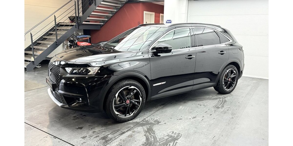 DS Automobiles DS7 Crossback 300 4x4 Performance Line 1.Hand 133.100 km 17.980 &euro; Lich 35423