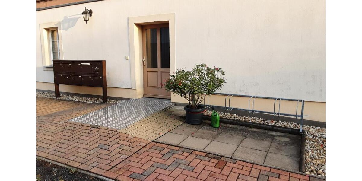 Etagenwohnung Großschönau - 2 Zimmer, 55 m&sup2;, 300&euro; | Angebot:25402575