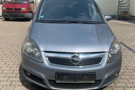 Opel Zafira 200.000 km 1.499 &euro; Frankfurt 60326