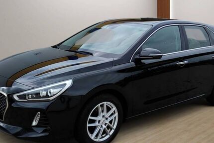 Hyundai i30 60.000 km 12.990 &euro; Bremerhaven 27568