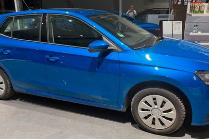 Skoda Fabia 33.500 km 15.700 &euro; Ingolstadt 85055