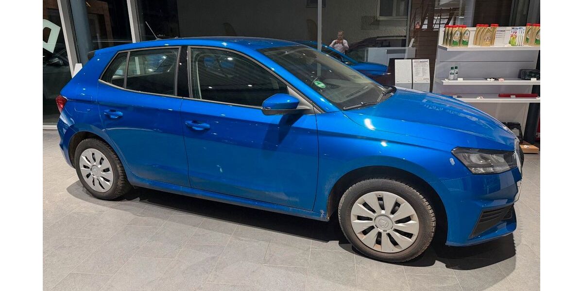Skoda Fabia 33.500 km 15.700 &euro; Ingolstadt 85055