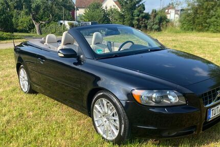 Volvo C70 124.500 km 10.290 &euro; Frittlingen 78665