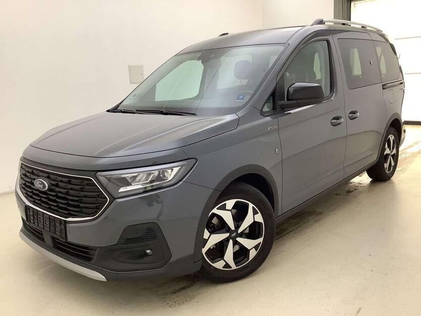 Ford Grand Tourneo 12.300 km 34.690 € Kirchzell 63931
