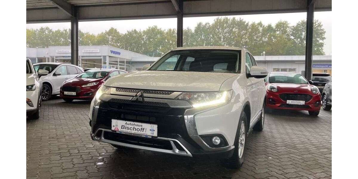 Mitsubishi Outlander 72.699 km 18.490 &euro; Neumünster 24539