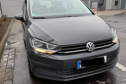 VW Touran 74.350 km 14.800 &euro; Maintal 63477